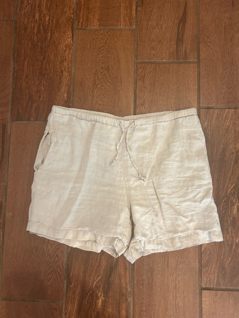 Vintage The Limited size S linen drawstring oatmeal shorts
